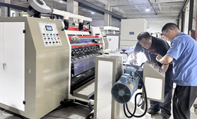 JD-DFQ1300D4-2高速冷烫膜彩神（中国） 透明玻璃碎膜分切复卷机